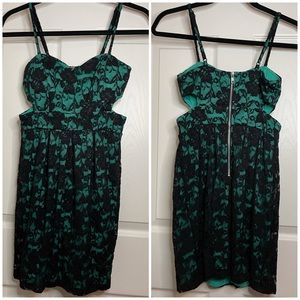 Small side cut out dress